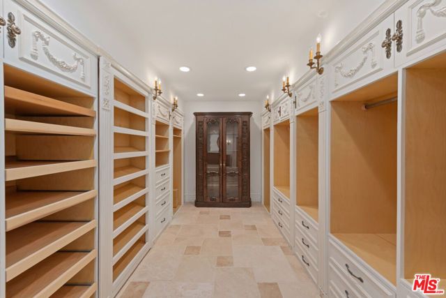 27931 Winding Way, Malibu, CA 90265