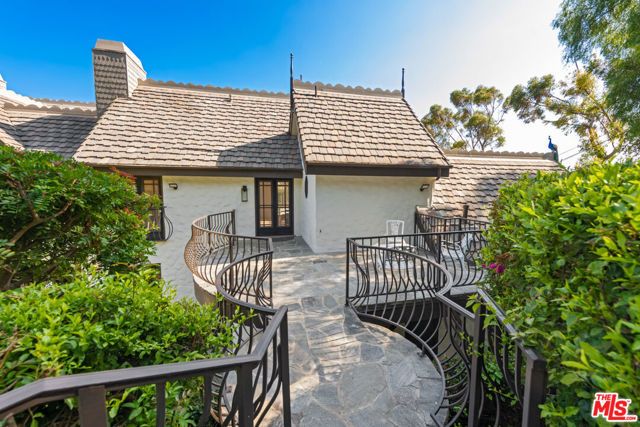 27931 Winding Way, Malibu, CA 90265