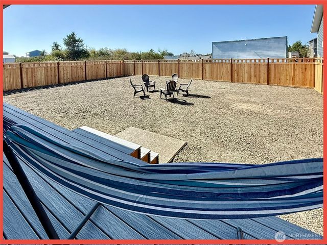 992 Alida Court SE, Ocean Shores, WA 98569