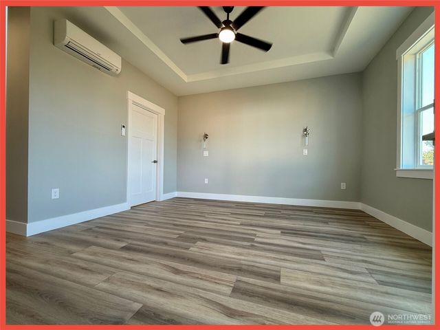 992 Alida Court SE, Ocean Shores, WA 98569