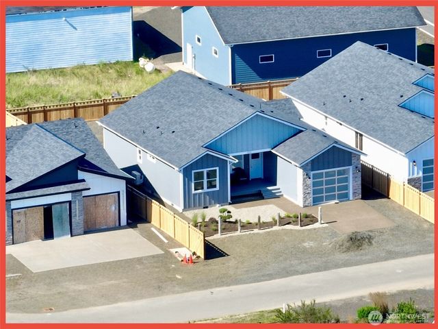 992 Alida Court SE, Ocean Shores, WA 98569