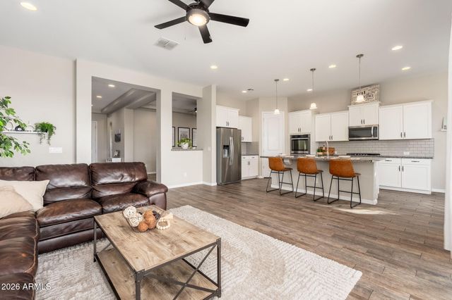 25954 N 103RD Drive, Peoria, AZ 85383