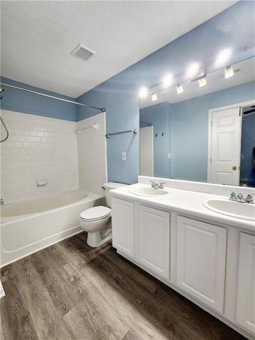 10900 Wittenridge Drive H8, Alpharetta, GA 30022