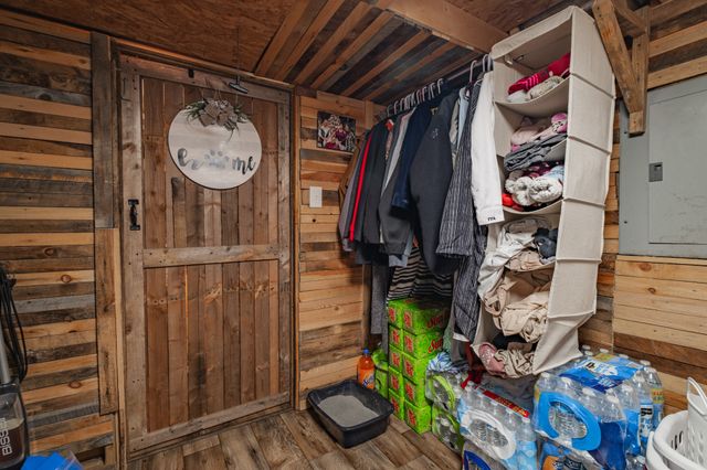 73 Spring Lake Cir, Beechgrove, TN 37018