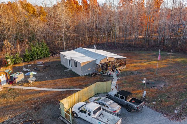 73 Spring Lake Cir, Beechgrove, TN 37018