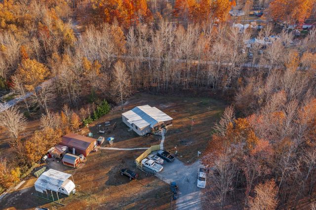 73 Spring Lake Cir, Beechgrove, TN 37018