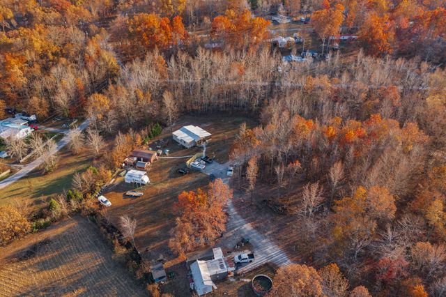 73 Spring Lake Cir, Beechgrove, TN 37018