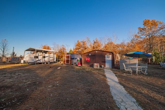 73 Spring Lake Cir, Beechgrove, TN 37018