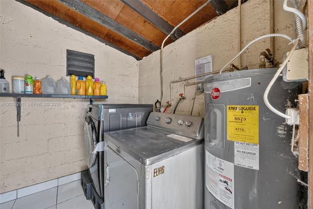 15535 NW 27th Place, Miami Gardens, FL 33054