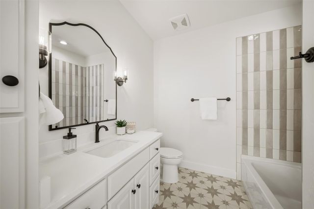 4801 Sunburst Ct, College Station, TX 77845