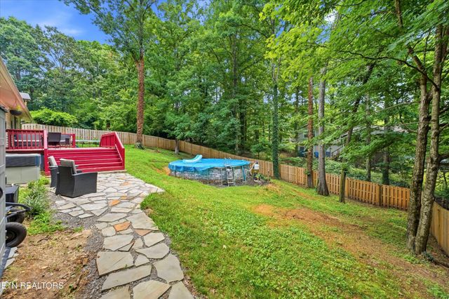 1516 Scottsdale Drive, Knoxville, TN 37922