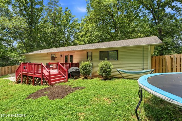 1516 Scottsdale Drive, Knoxville, TN 37922