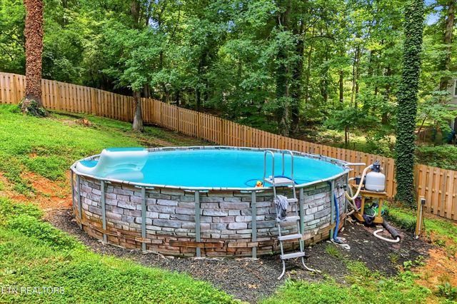 1516 Scottsdale Drive, Knoxville, TN 37922