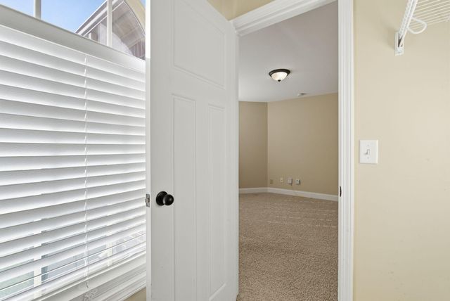 3705 St Andrews Walk, Lexington, KY 40509