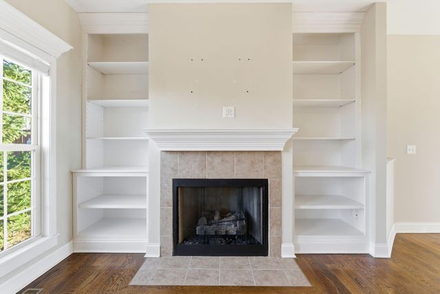 3705 St Andrews Walk, Lexington, KY 40509