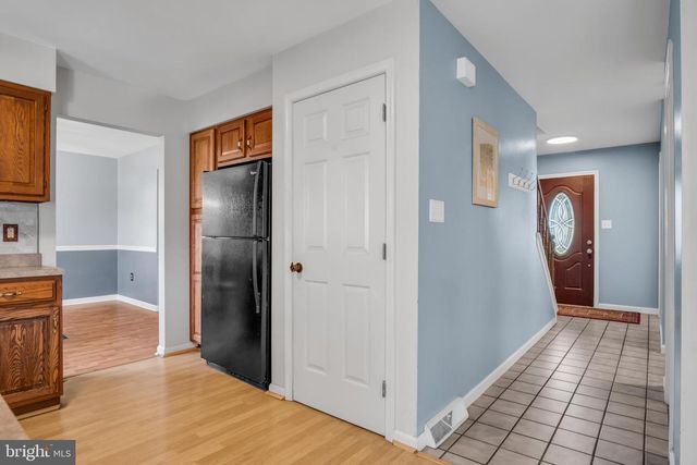 194 FAIRVIEW ST, Carlisle, PA 17015