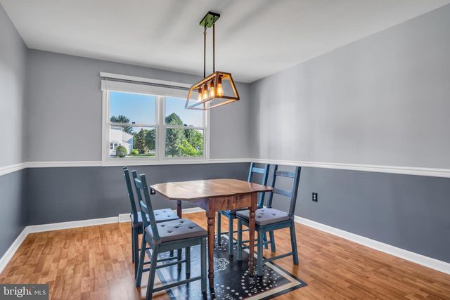 194 FAIRVIEW ST, Carlisle, PA 17015
