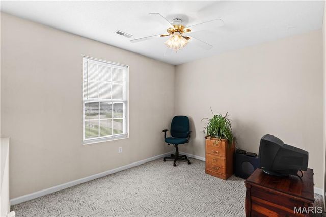 124 Northbay Court, Glen Carbon, IL 62034