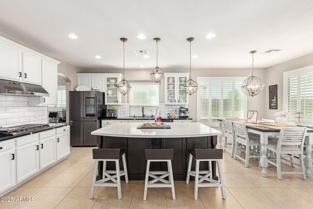 6604 W LEIBER Place, Glendale, AZ 85310