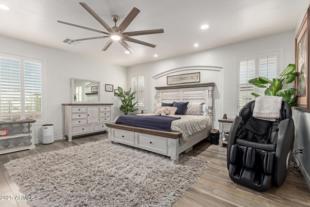 6604 W LEIBER Place, Glendale, AZ 85310