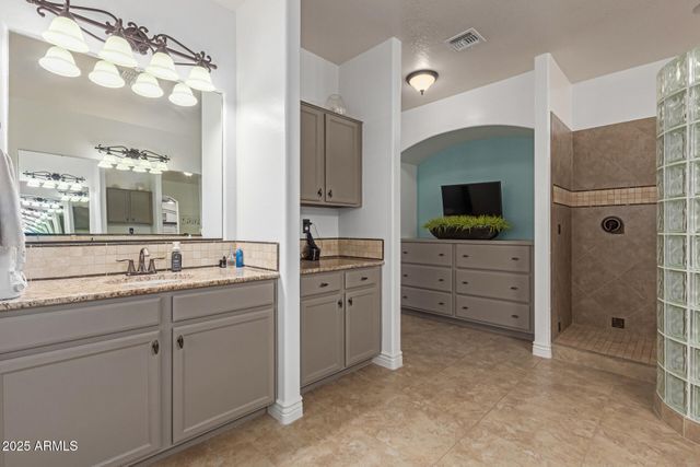 6604 W LEIBER Place, Glendale, AZ 85310