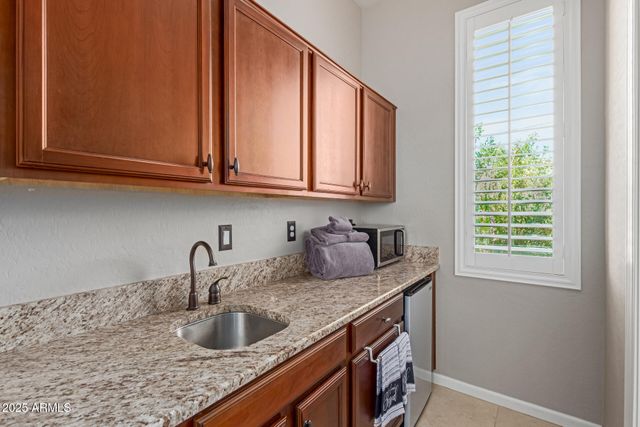 6604 W LEIBER Place, Glendale, AZ 85310