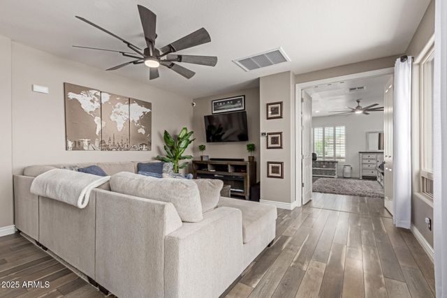 6604 W LEIBER Place, Glendale, AZ 85310