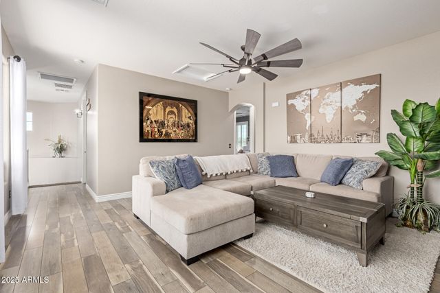 6604 W LEIBER Place, Glendale, AZ 85310