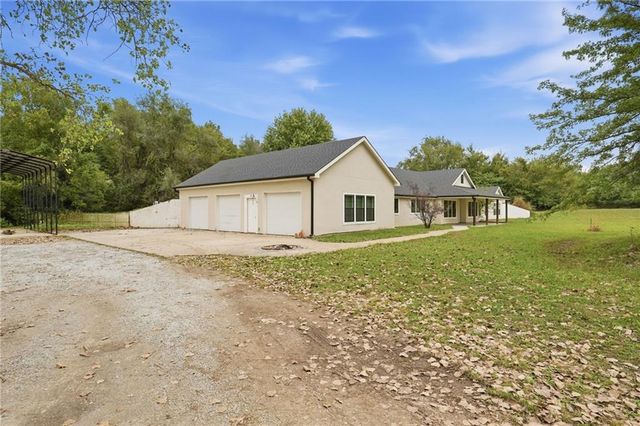 3 Kendi Lane, Belton, MO 64012