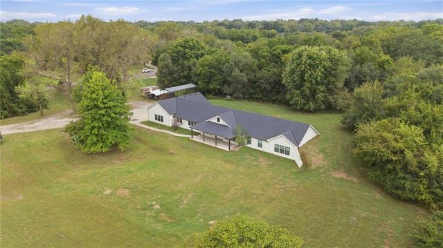 3 Kendi Lane, Belton, MO 64012