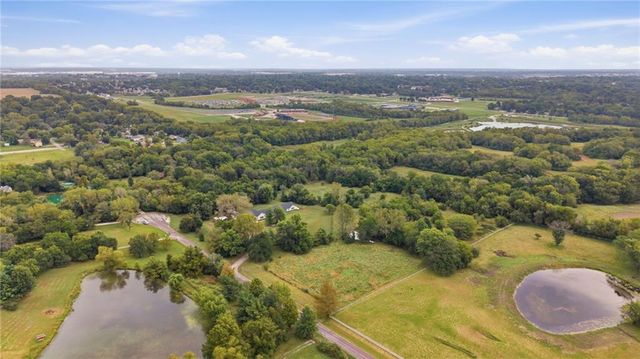 3 Kendi Lane, Belton, MO 64012
