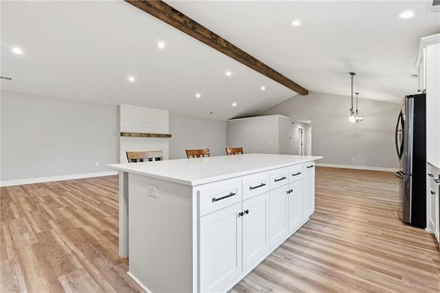 3 Kendi Lane, Belton, MO 64012