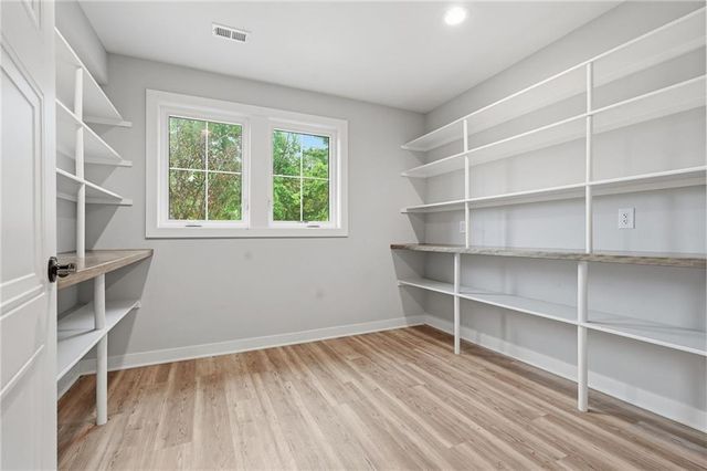 3 Kendi Lane, Belton, MO 64012