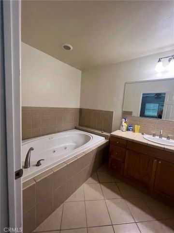 1192 Man O War, Norco, CA 92860