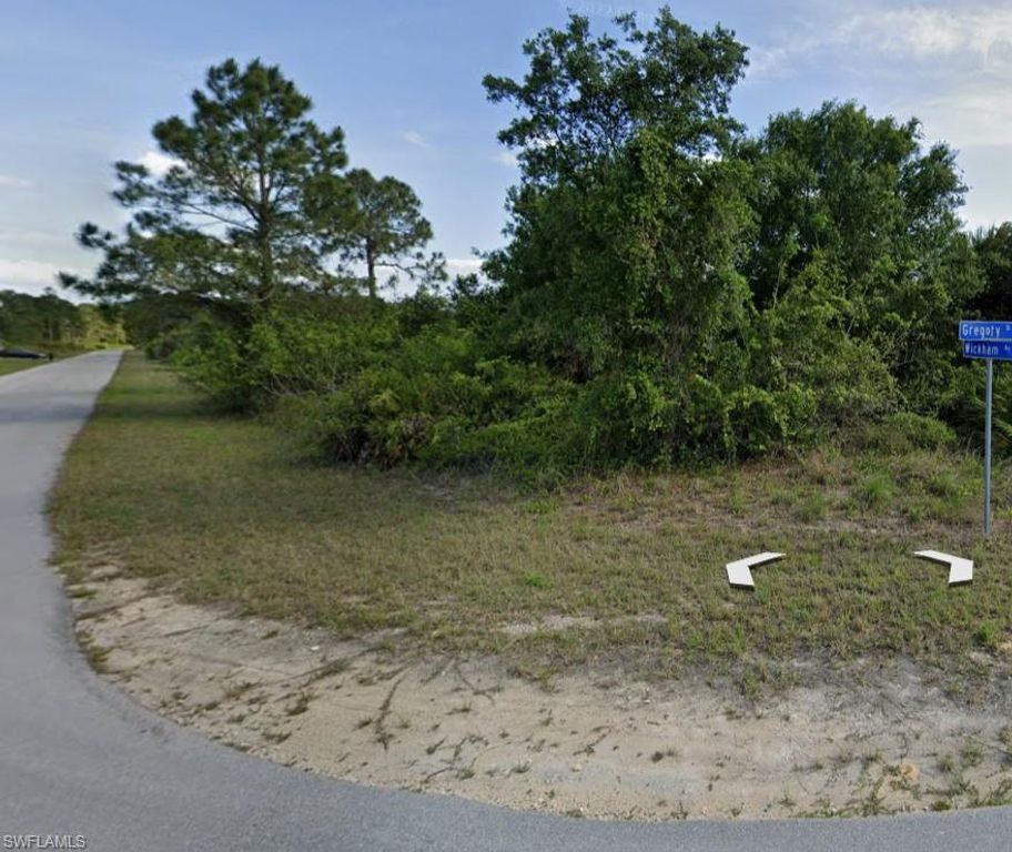 406 Wickham AVE S, LEHIGH ACRES, FL 33974 — photo 2