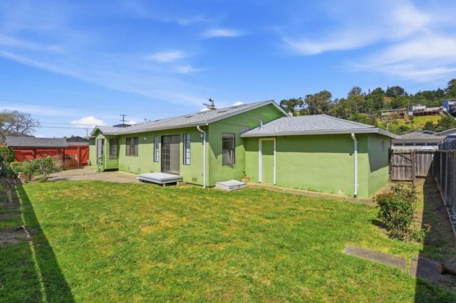 1372 Alicante Drive, Pacifica, CA 94044