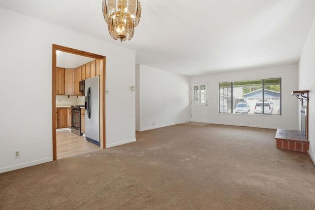 1372 Alicante Drive, Pacifica, CA 94044