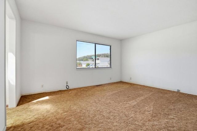 1372 Alicante Drive, Pacifica, CA 94044