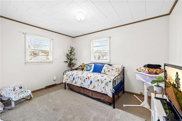 617 Hargrave Street, Lexington, NC 27292