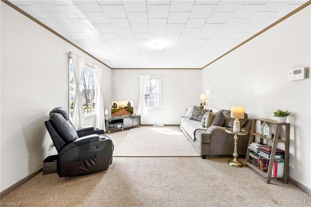 617 Hargrave Street, Lexington, NC 27292