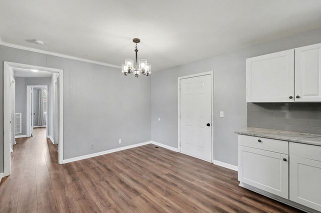 1214 Rutherford St, Murfreesboro, TN 37130