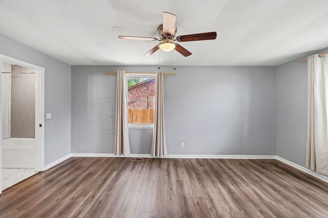 1214 Rutherford St, Murfreesboro, TN 37130