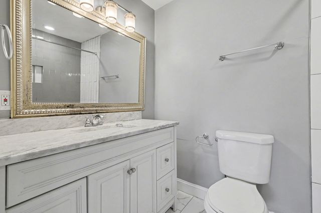 1214 Rutherford St, Murfreesboro, TN 37130