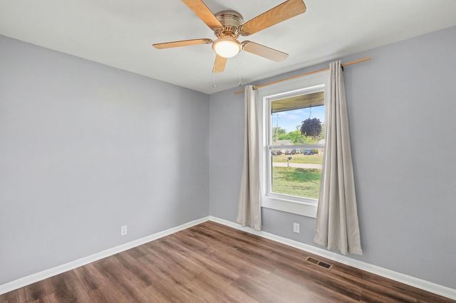 1214 Rutherford St, Murfreesboro, TN 37130