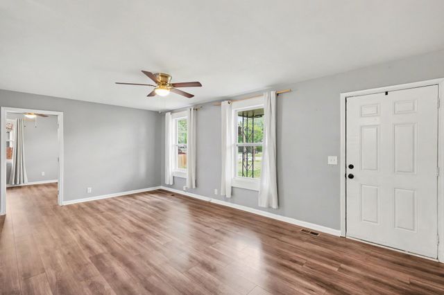 1214 Rutherford St, Murfreesboro, TN 37130