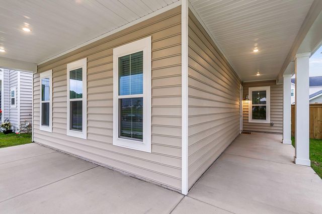 1017 Marsh Royal Street, Summerville, SC 29485