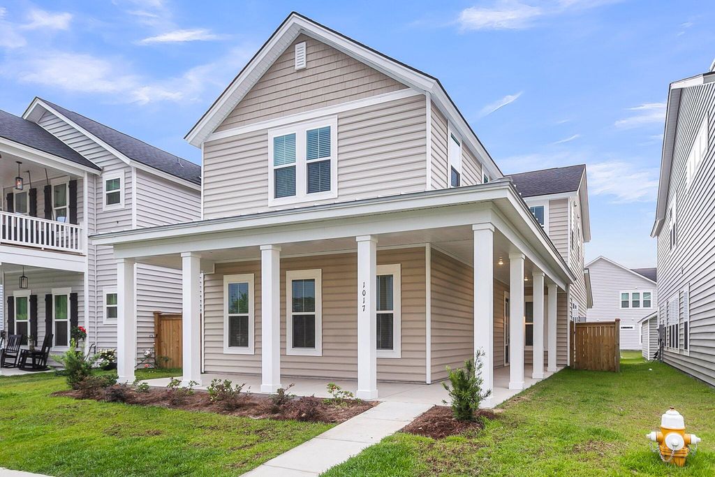 1017 Marsh Royal Street, Summerville, SC 29485