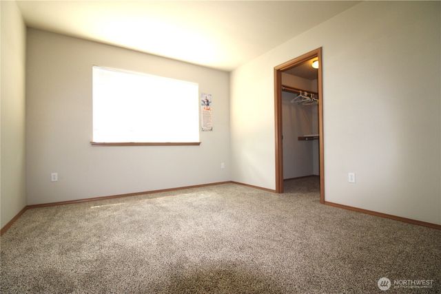 2013 103 Street E, Tacoma, WA 98445