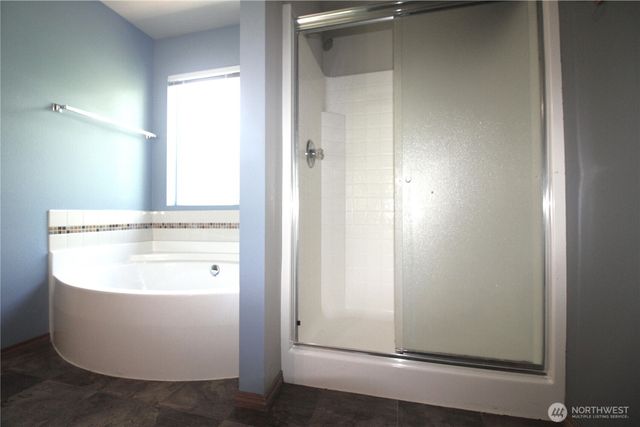 2013 103 Street E, Tacoma, WA 98445
