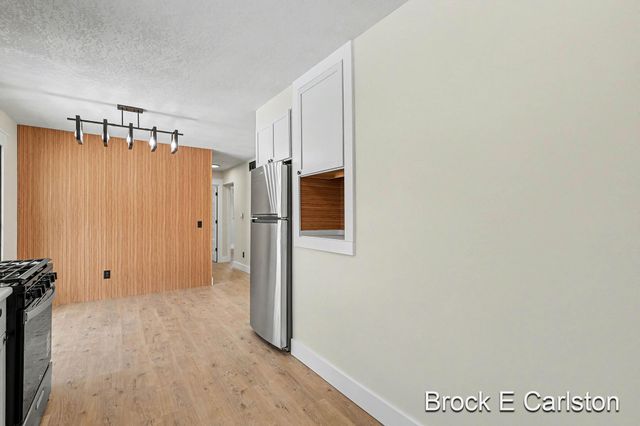 945 N Van Eyck Street, Egelston Twp, MI 49442